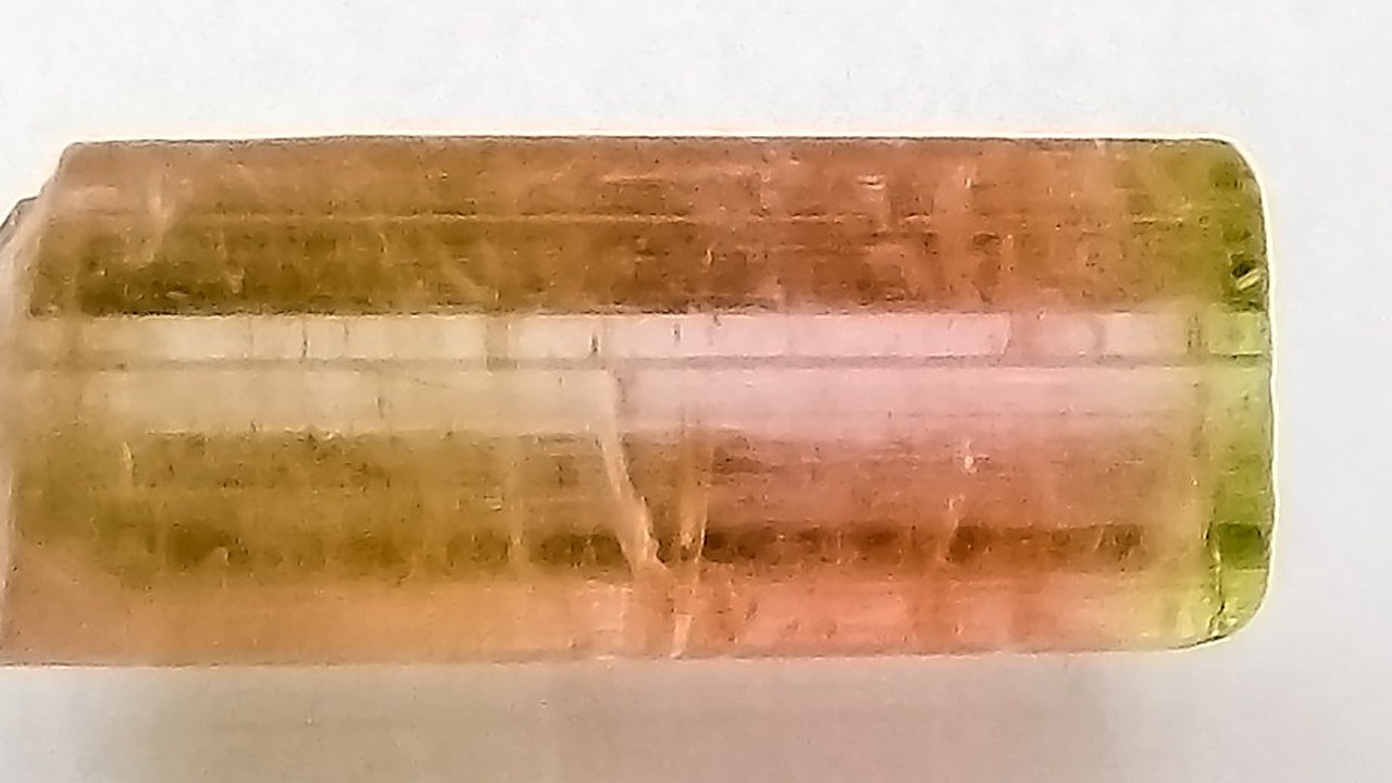 Những hiểu nhầm dễ gặp về tác dụng của Tourmaline - hình minh họa Tourmaline