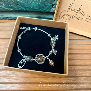 Vòng tay Thạch Anh Tóc Đỏ mix Thạch Anh Ưu Linh mẫu charm hoa